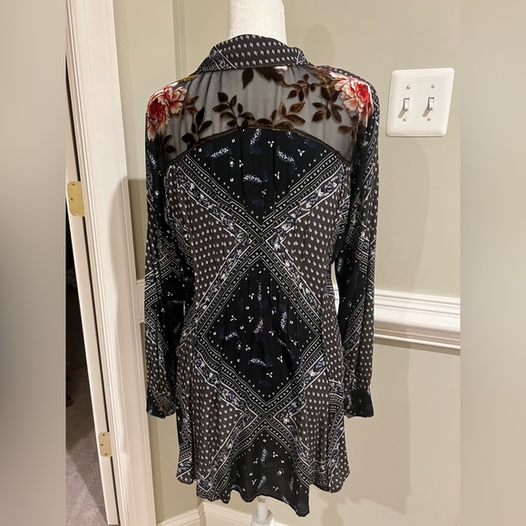 Aratta Silent Journey Little Secrets Shirt, floral, embroidered, burnout, EUC, L - Picture 4 of 15